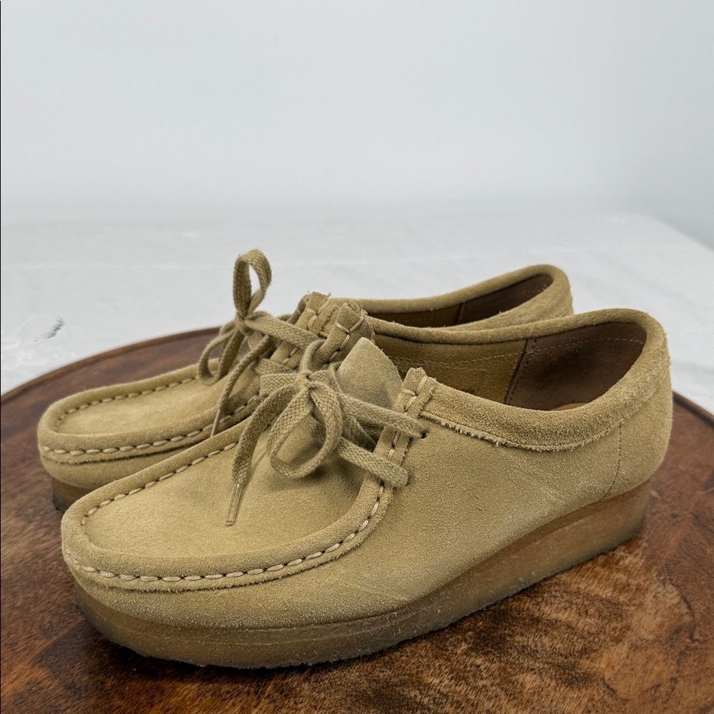 Clarks Originals Shoes Wm 6.5 M Wallabee Tan Suede Moccasin Laofers Lace Boho